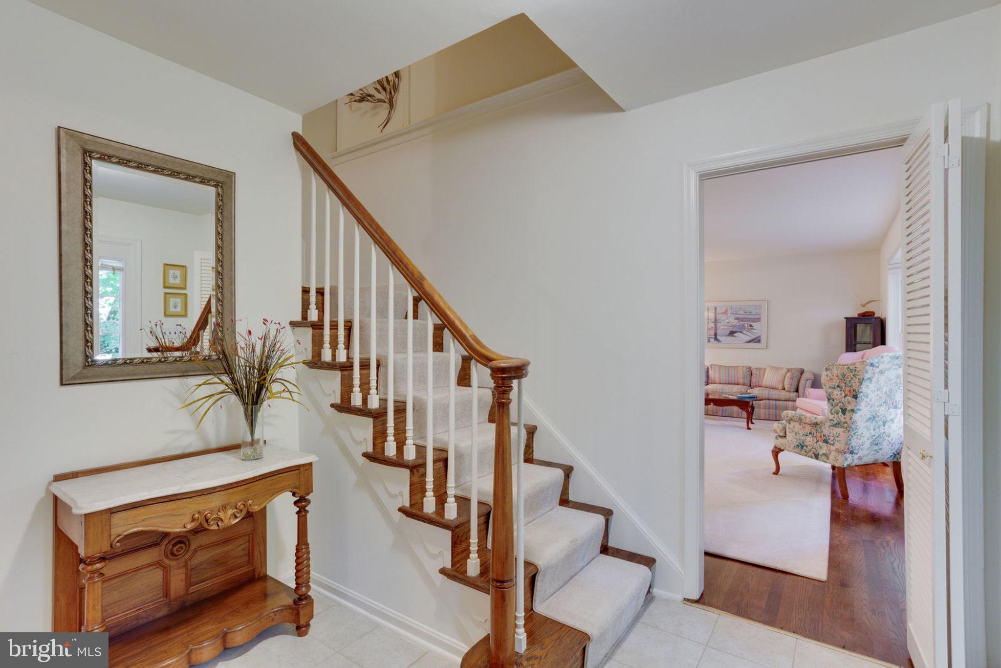 10224 Vale Road Vienna, VA 22181 - Photo 13 of 90 Gallery Image 13
