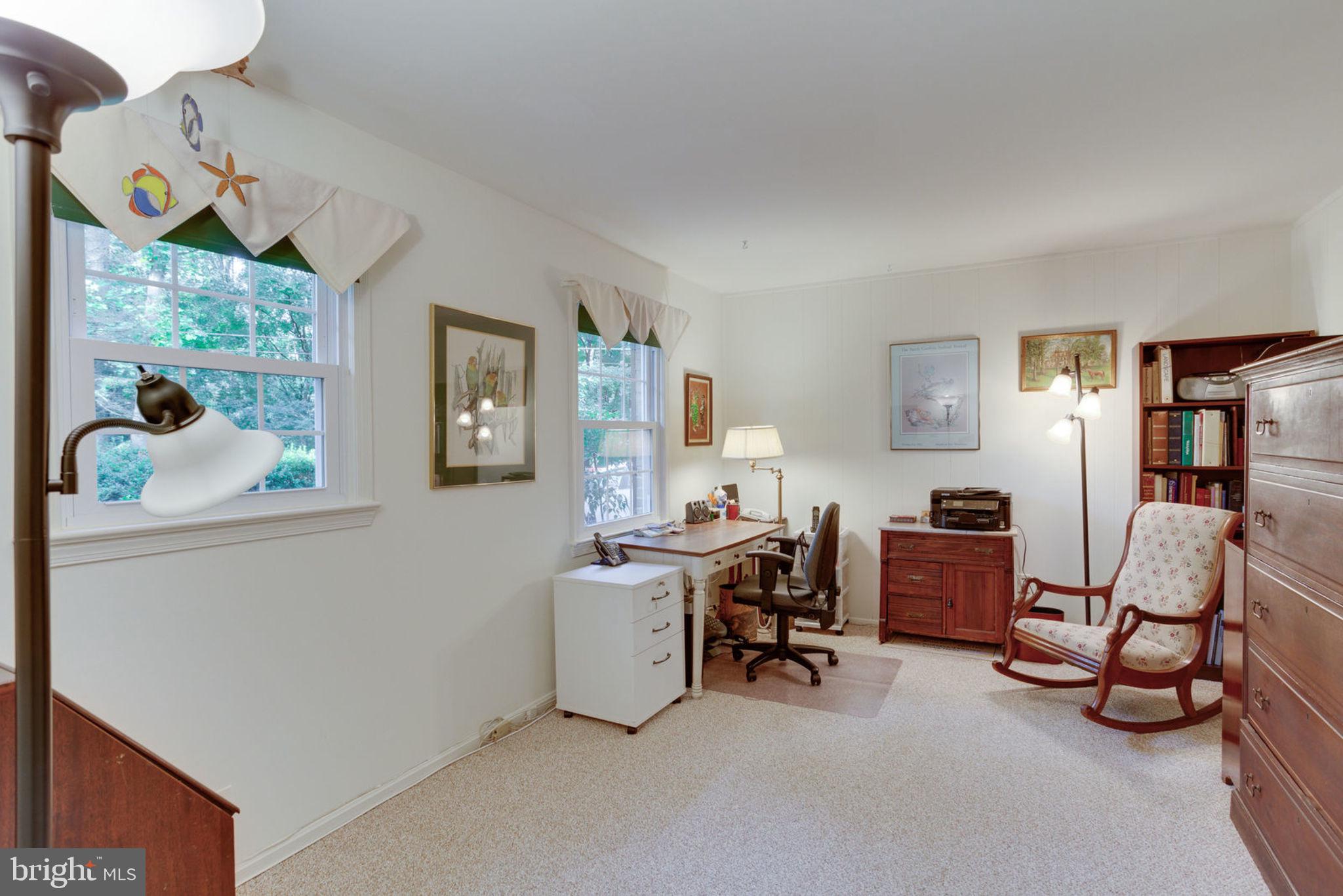 10224 Vale Road Vienna, VA 22181 - Photo 16 of 90 Gallery Image 16
