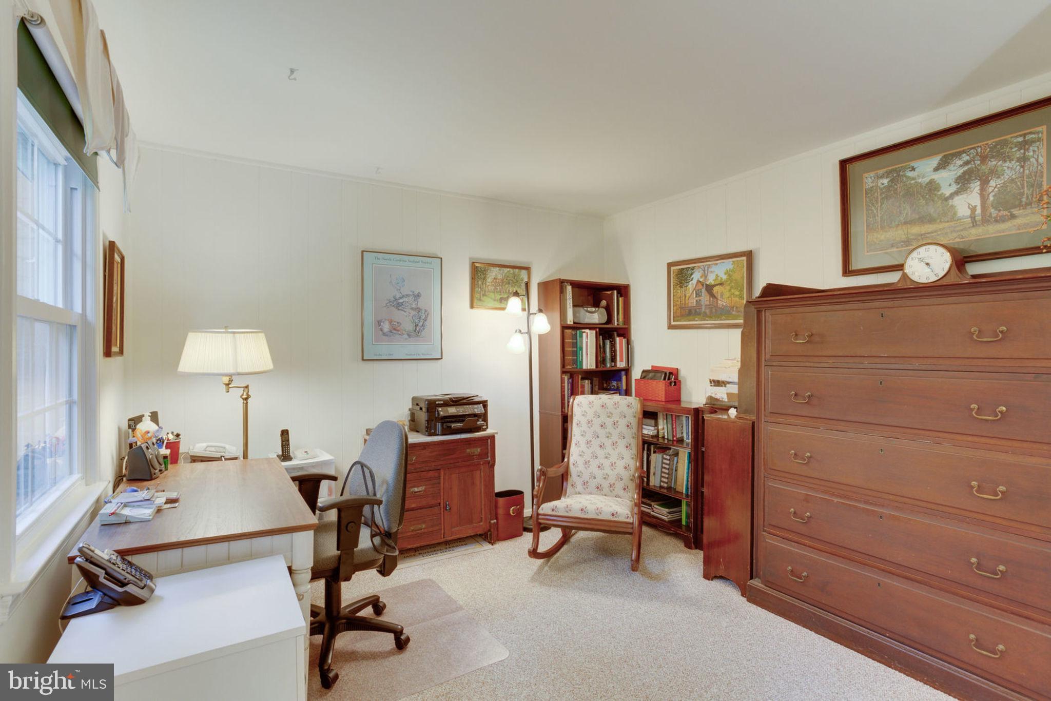 10224 Vale Road Vienna, VA 22181 - Photo 17 of 90 Gallery Image 17