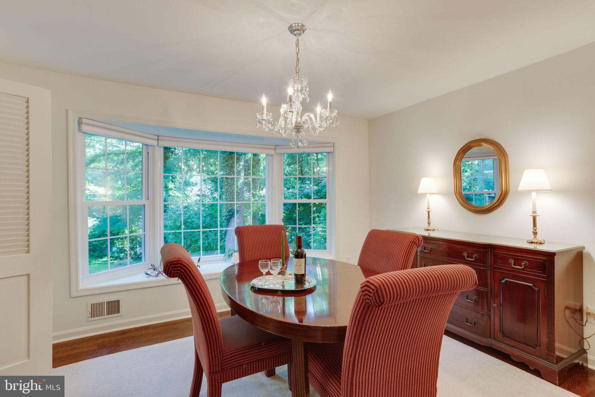 10224 Vale Road Vienna, VA 22181 - Photo 24 of 90 Gallery Image 24