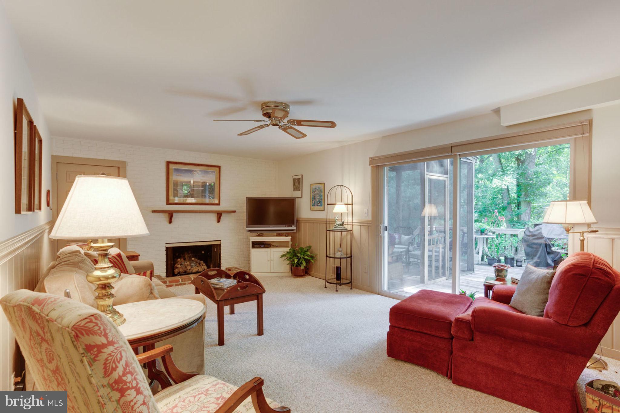 10224 Vale Road Vienna, VA 22181 - Photo 28 of 90 Gallery Image 28