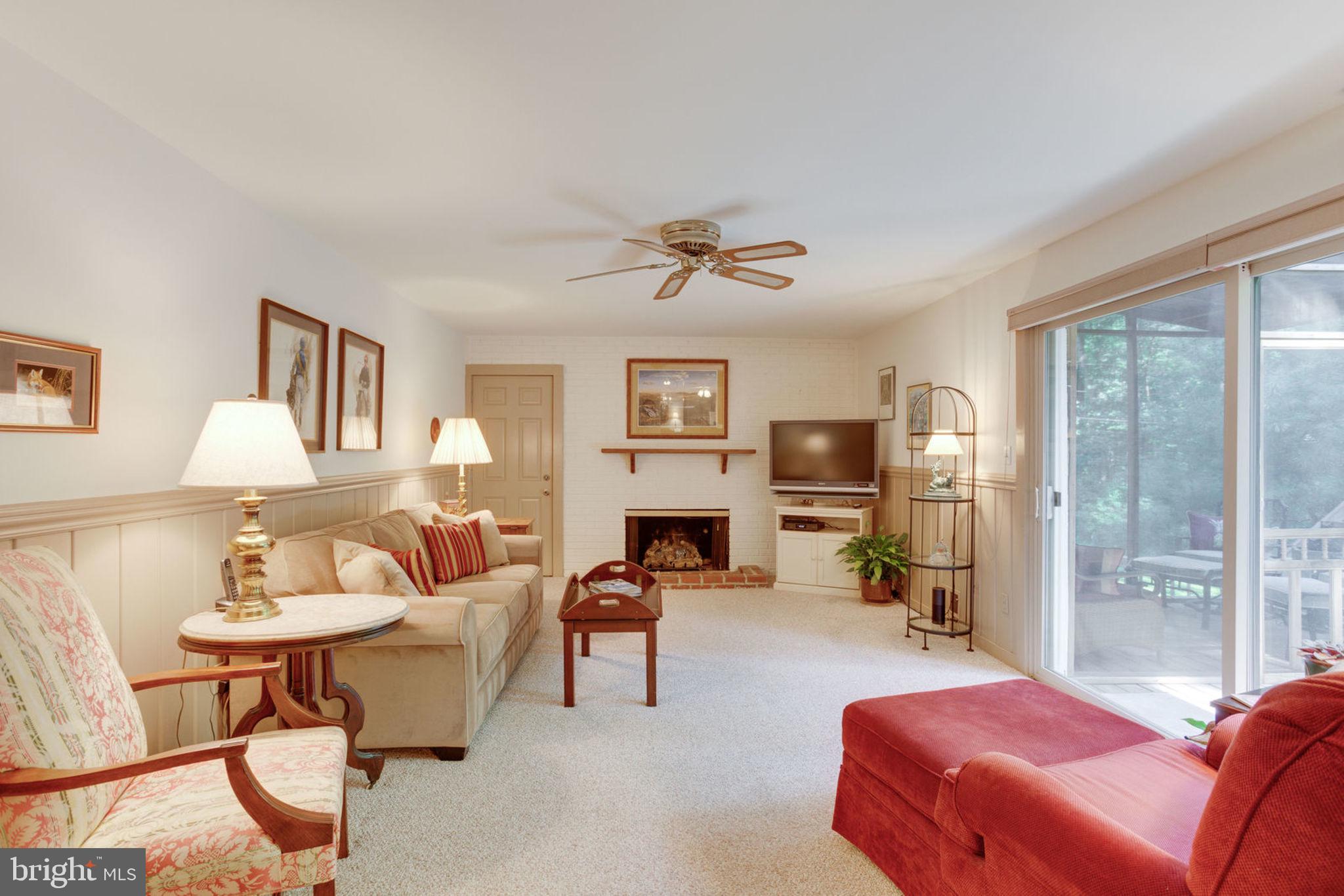 10224 Vale Road Vienna, VA 22181 - Photo 29 of 90 Gallery Image 29