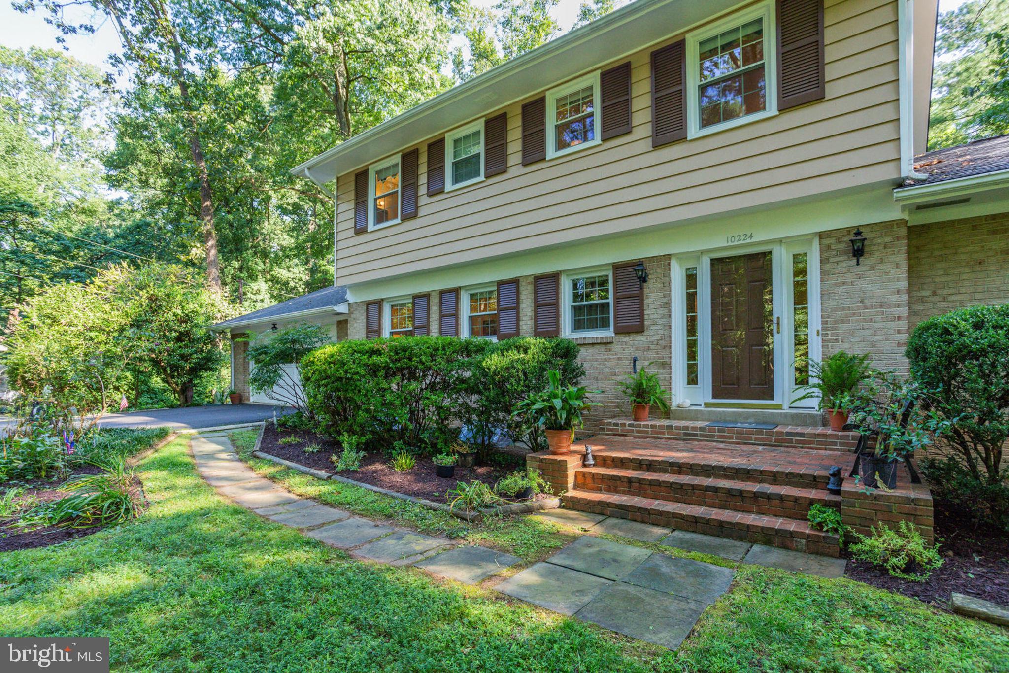 10224 Vale Road Vienna, VA 22181 - Photo 4 of 90 Gallery Image 4