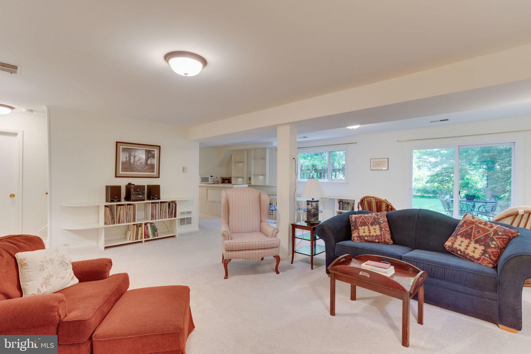 10224 Vale Road Vienna, VA 22181 - Photo 35 of 90 Gallery Image 35