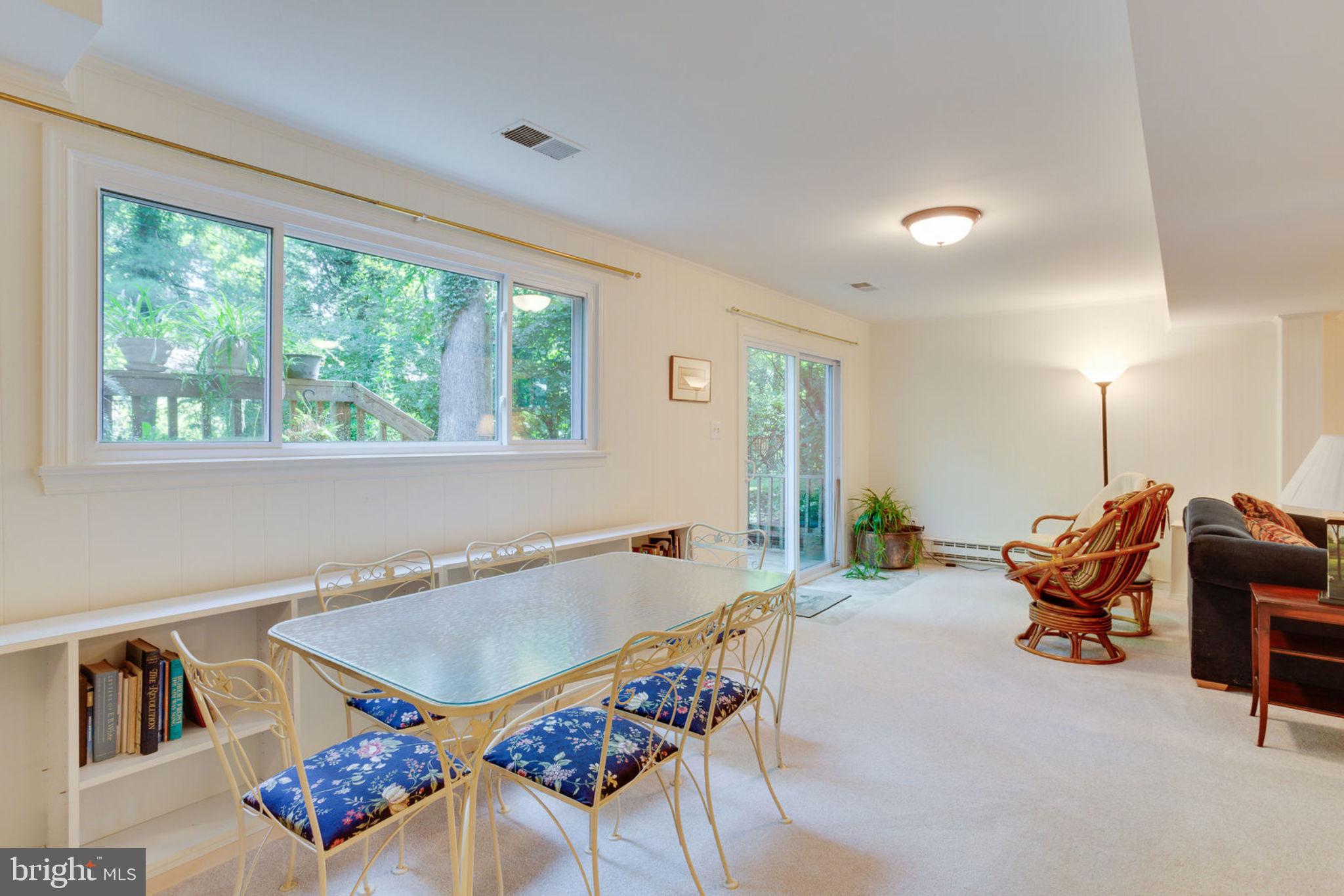 10224 Vale Road Vienna, VA 22181 - Photo 40 of 90 Gallery Image 40