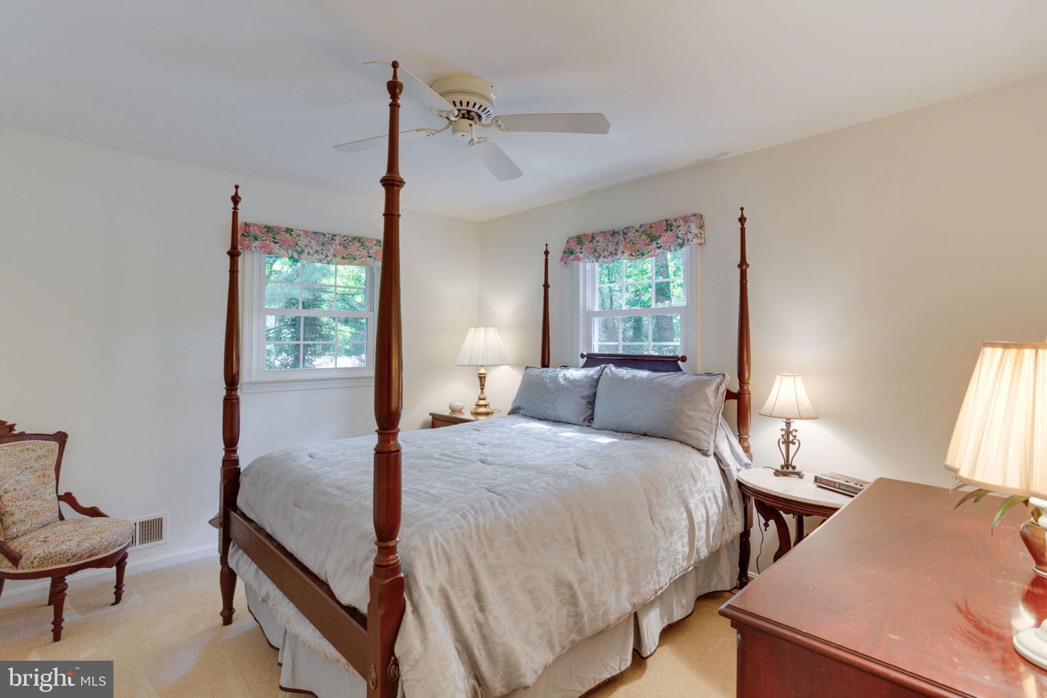 10224 Vale Road Vienna, VA 22181 - Photo 45 of 90 Gallery Image 45