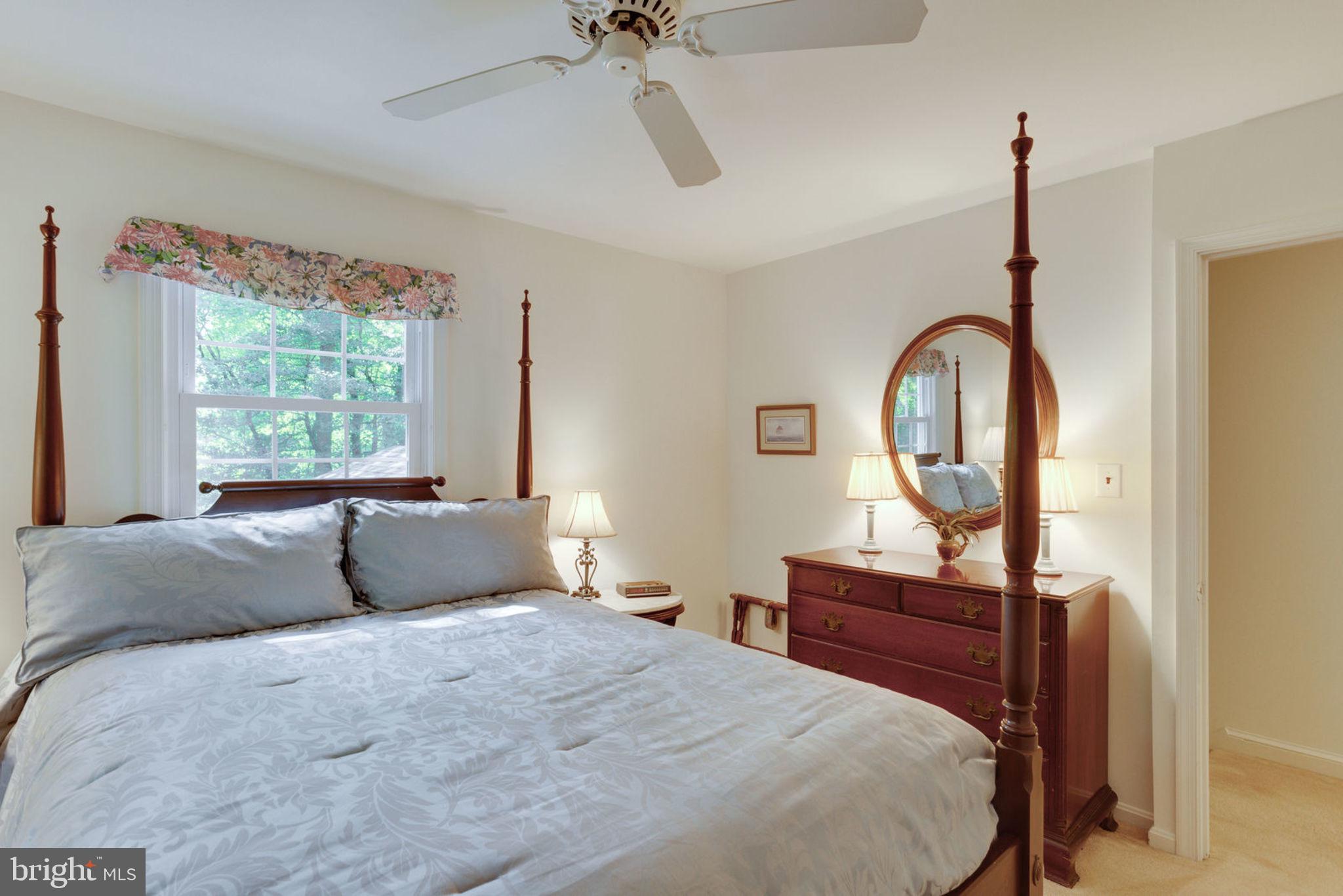 10224 Vale Road Vienna, VA 22181 - Photo 46 of 90 Gallery Image 46