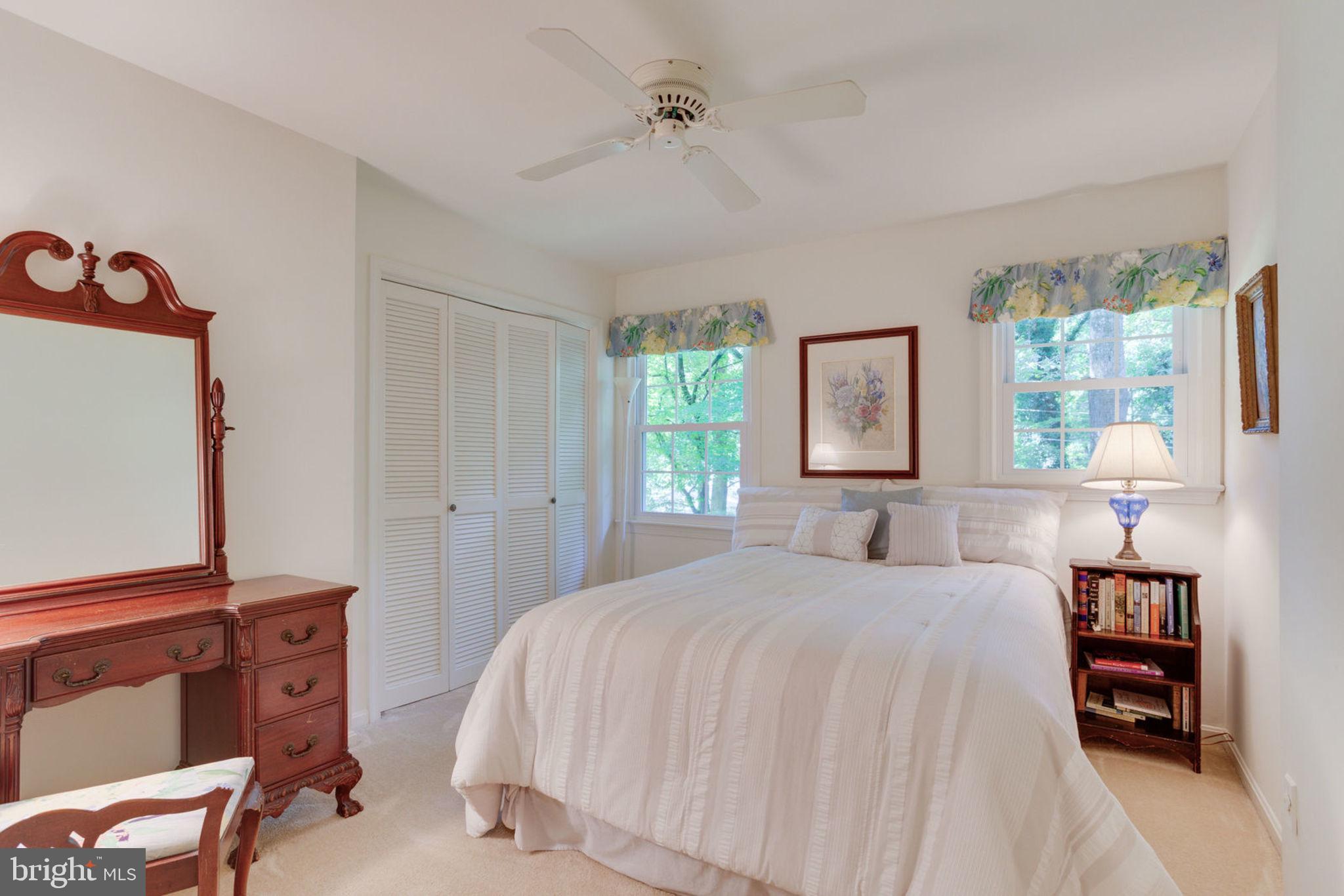 10224 Vale Road Vienna, VA 22181 - Photo 49 of 90 Gallery Image 49