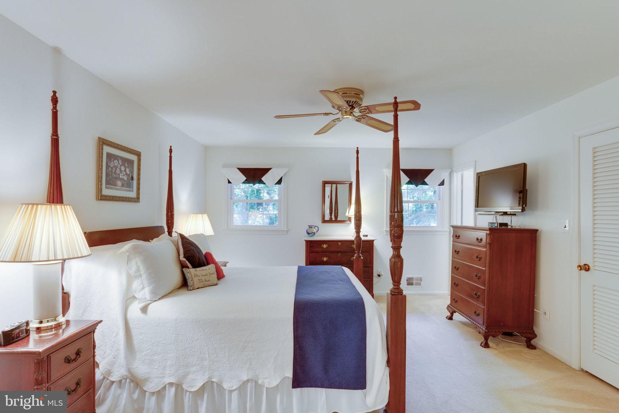 10224 Vale Road Vienna, VA 22181 - Photo 53 of 90 Gallery Image 53