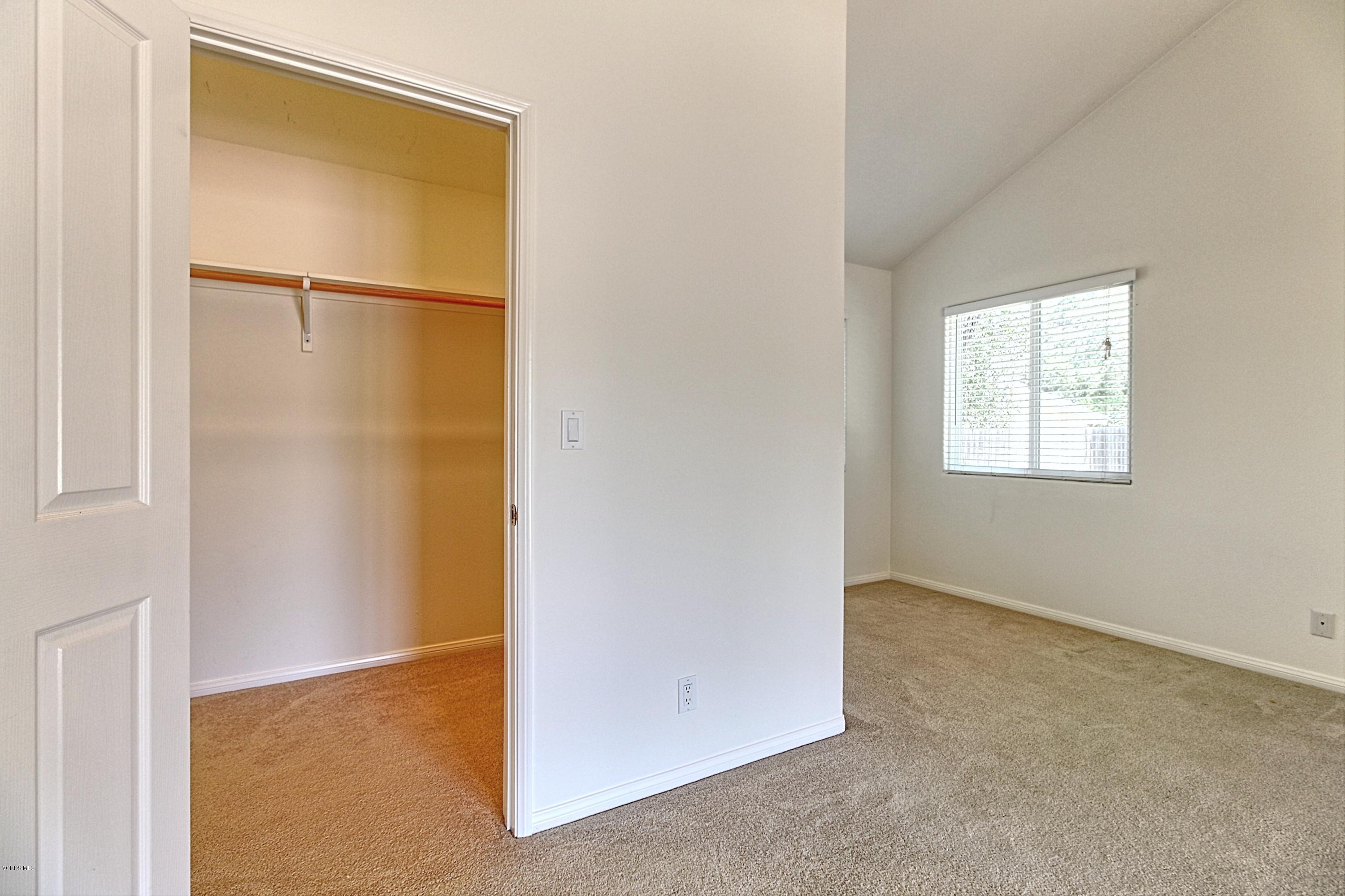 348 Burnham Road Oak View, CA 93022 - Photo 21 of 45 034 (9)