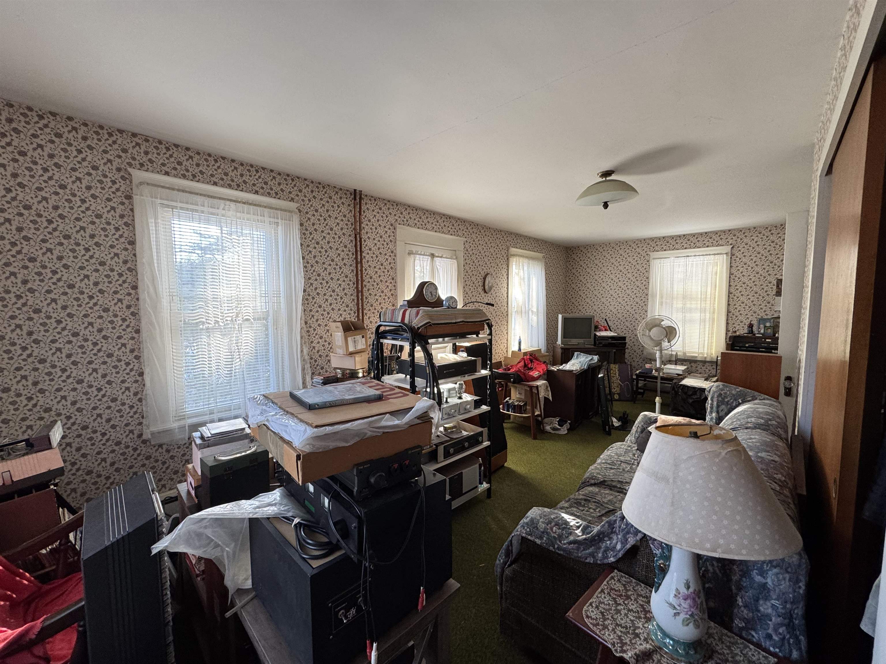 9 Old Colony Road Dover, NH 03820 - Photo 10 of 14 Gallery Image 10