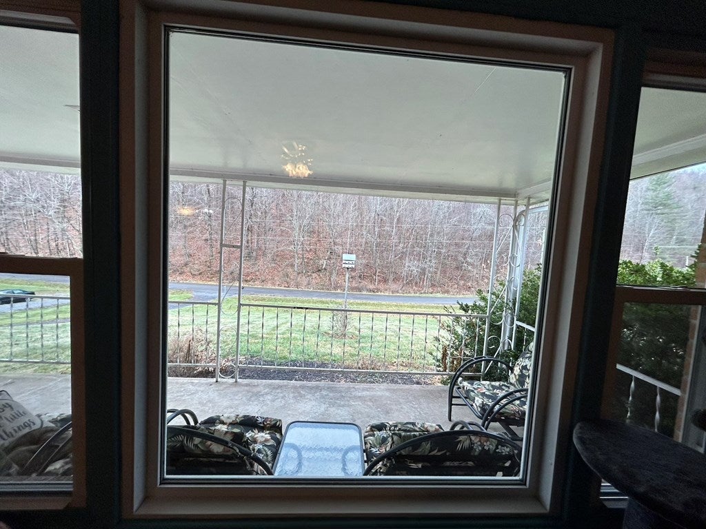 160 Hawthorne Hollow Road Rural Retreat, VA 24368 - Photo 26 of 40 Gallery Image 26