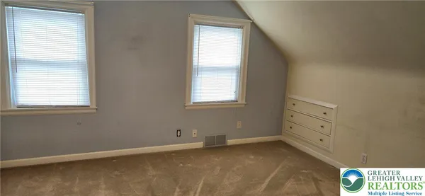 $284,900 | 436 East 12th Street, Northampton, PA 18067