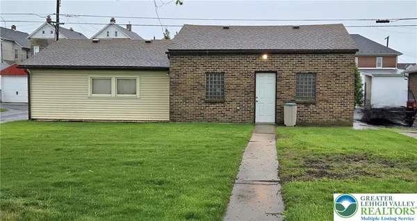 $284,900 | 436 East 12th Street, Northampton, PA 18067