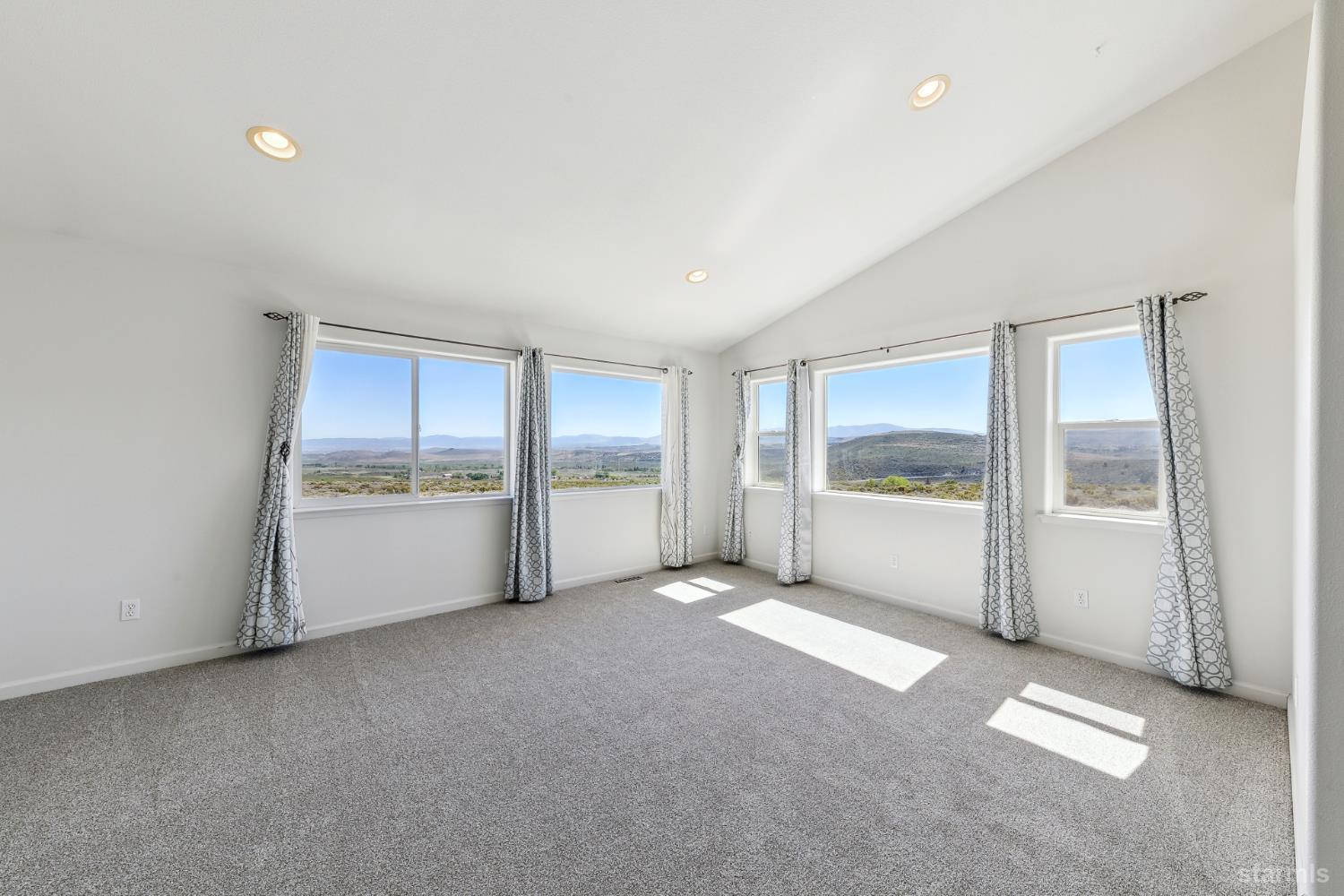 705 Sunrise Trail Markleeville, CA 96120 - Photo 12 of 39 a view of an empty room and a kitchen