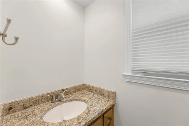 $700,000 | 8108 West 98th Terrace, Overland Park, KS 66212