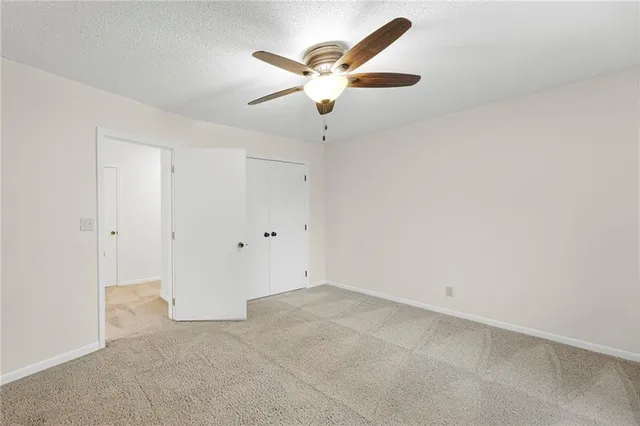 $700,000 | 8108 West 98th Terrace, Overland Park, KS 66212