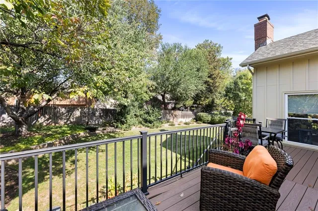 $700,000 | 8108 West 98th Terrace, Overland Park, KS 66212