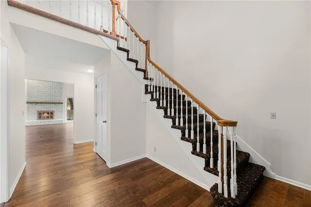 $700,000 | 8108 West 98th Terrace, Overland Park, KS 66212