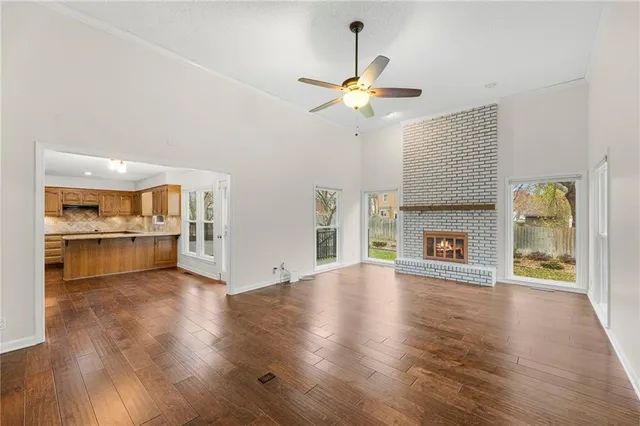 $700,000 | 8108 West 98th Terrace, Overland Park, KS 66212