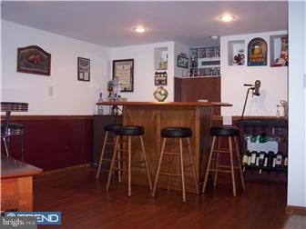 812 Ripley Street Philadelphia, PA 19111 - Photo 4 of 12 Basement - Finished