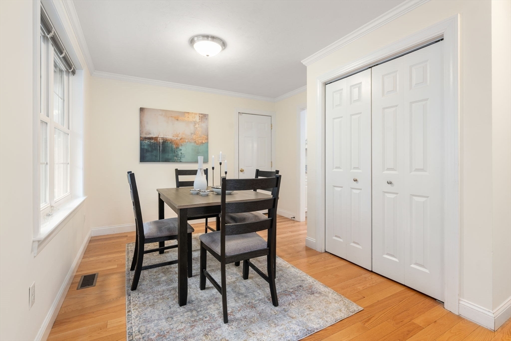 87-89 Ossipee Road, Unit 87 Newton, MA 02464 - Photo 4 of 19