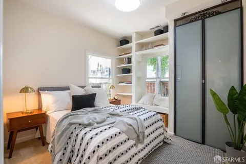 $1,095,000 | 548 37th Street, Oakland, CA 94609