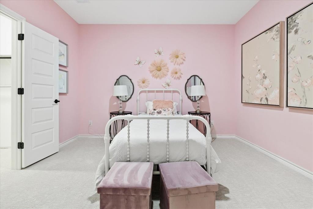 1210 Terrain Road Midlothian, TX 76065 - Photo 31 of 39 a living room with furniture