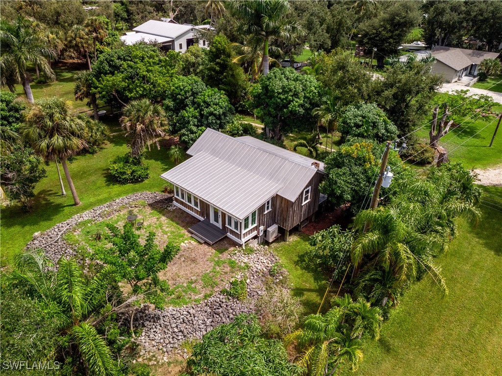 13647 Robert Road Bokeelia, FL 33922 - Photo 18 of 49 Gallery Image 18