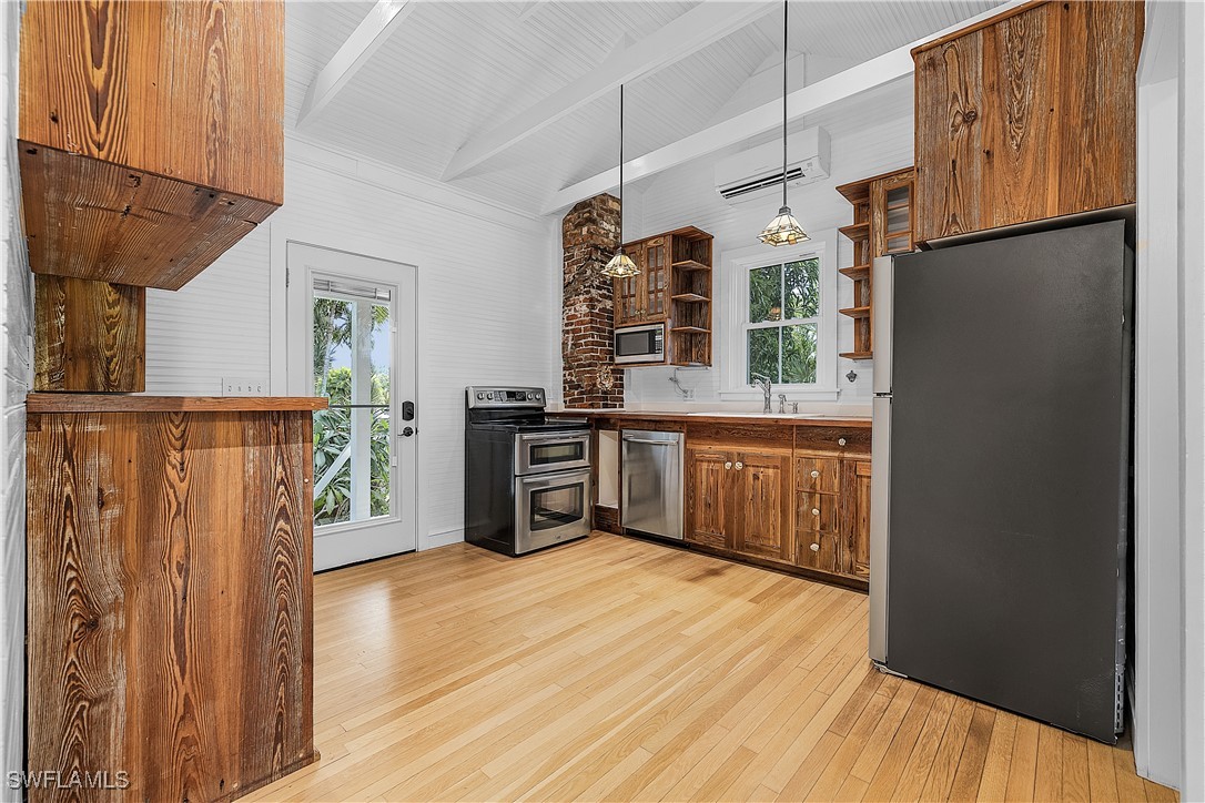 13647 Robert Road Bokeelia, FL 33922 - Photo 23 of 49 Gallery Image 23