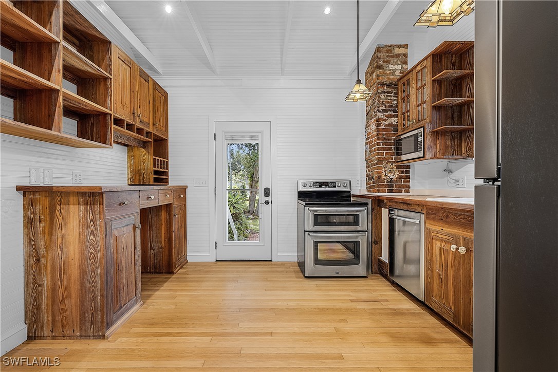 13647 Robert Road Bokeelia, FL 33922 - Photo 25 of 49 Gallery Image 25