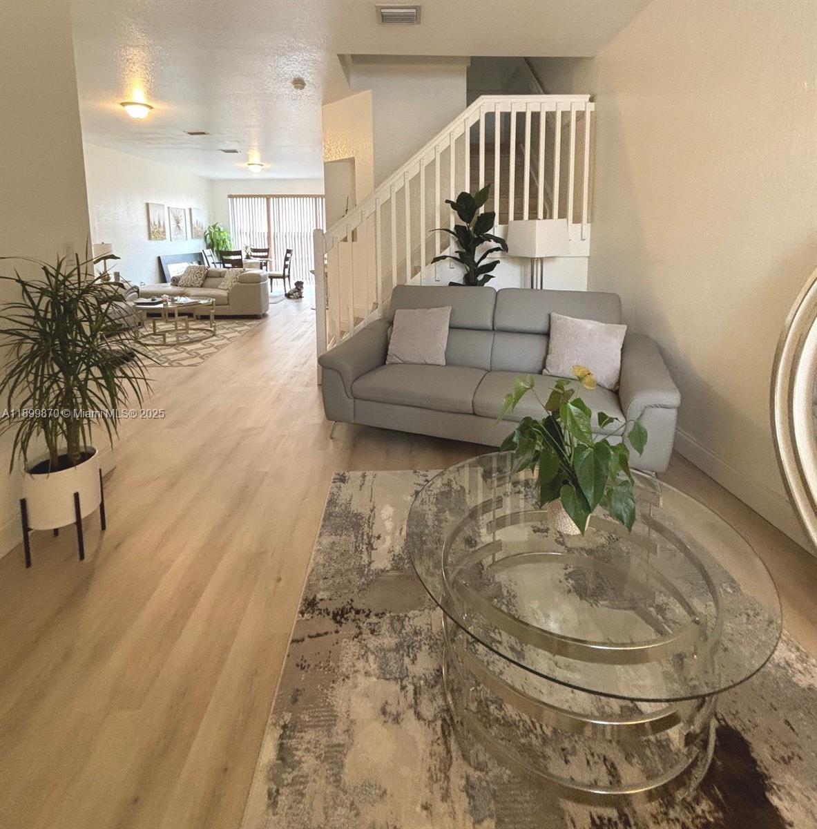 a view of entryway and dining room