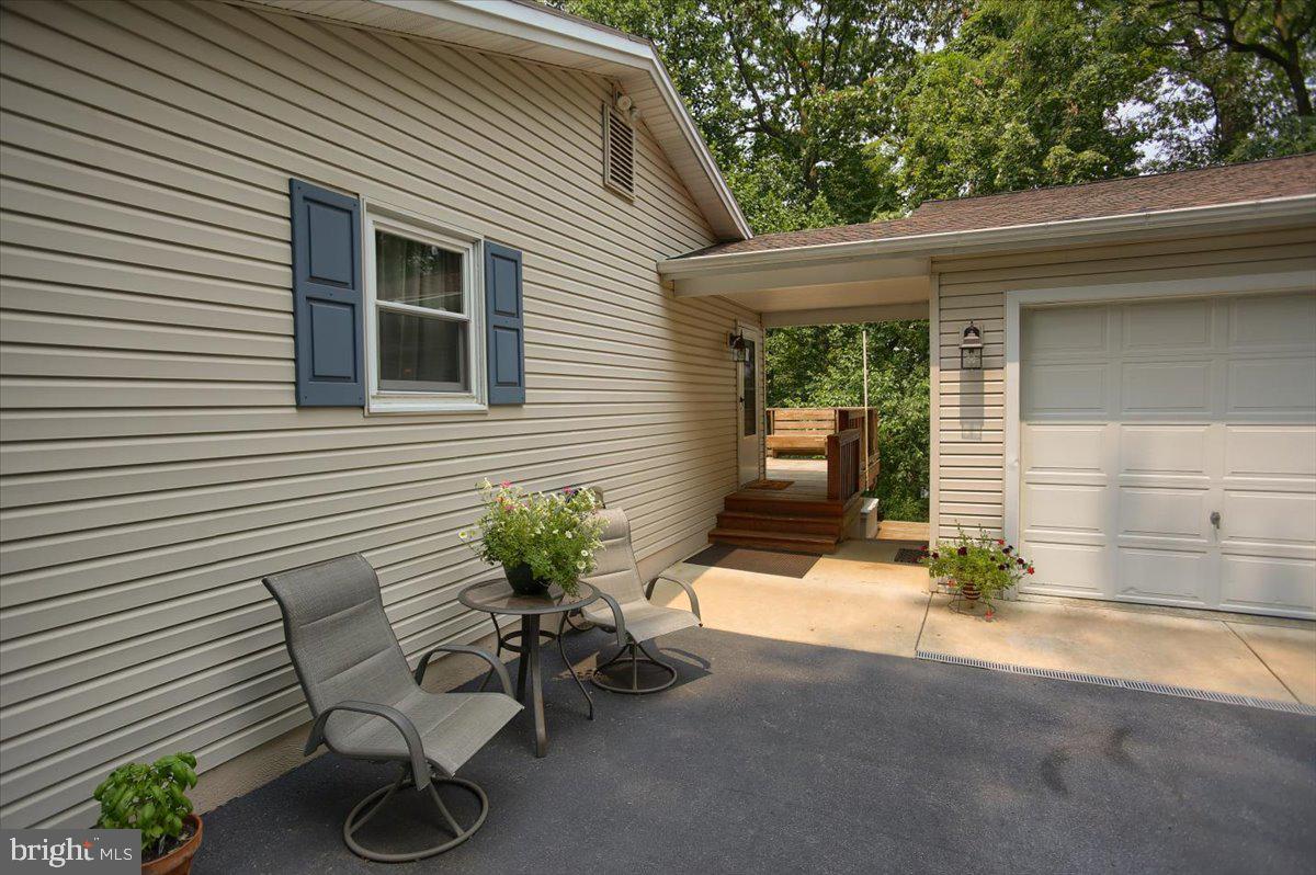 135 Oak Road Elizabethtown, PA 17022 - Photo 11 of 50 Gallery Image 11