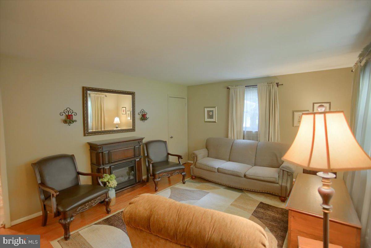 135 Oak Road Elizabethtown, PA 17022 - Photo 18 of 50 Gallery Image 18