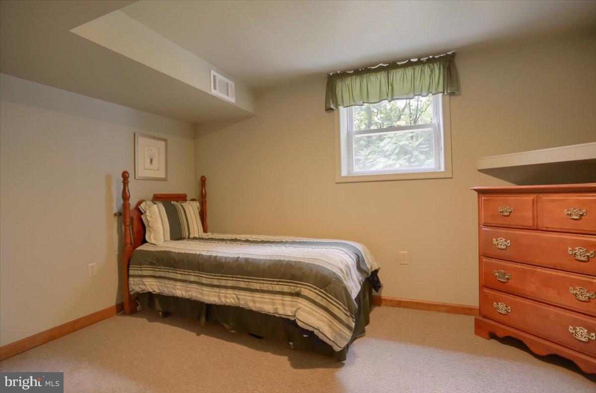 135 Oak Road Elizabethtown, PA 17022 - Photo 41 of 50 Gallery Image 41
