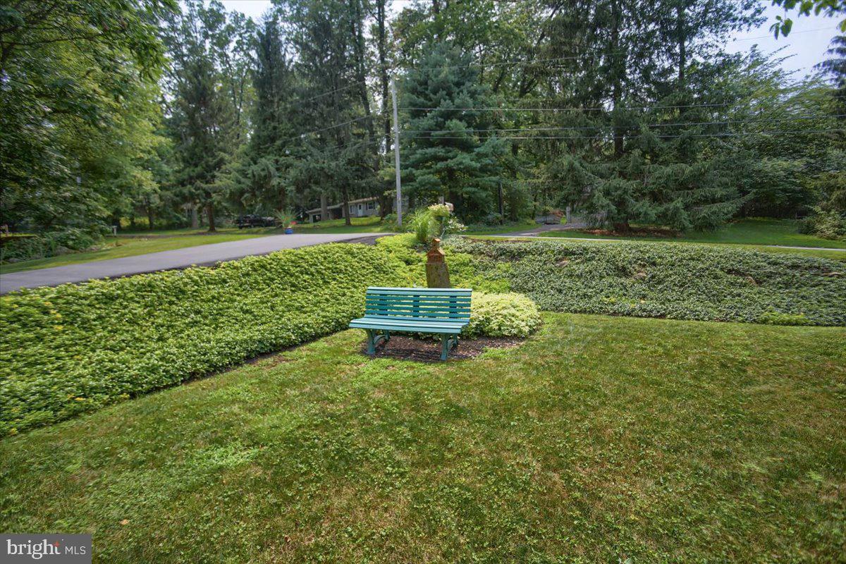 135 Oak Road Elizabethtown, PA 17022 - Photo 6 of 50 Gallery Image 6