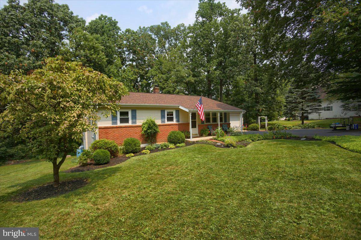 135 Oak Road Elizabethtown, PA 17022 - Photo 7 of 50 Gallery Image 7