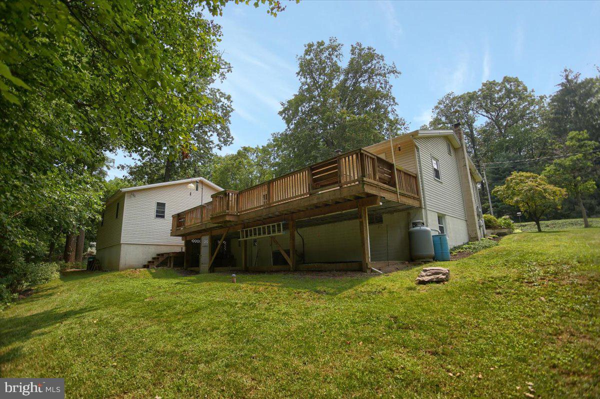 135 Oak Road Elizabethtown, PA 17022 - Photo 8 of 50 Gallery Image 8