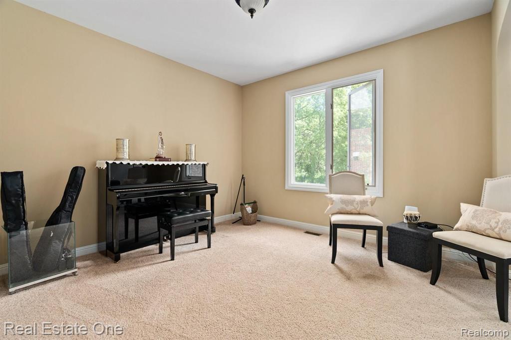 1485 Traceky Drive Rochester Hills, MI 48306 - Photo 14 of 45