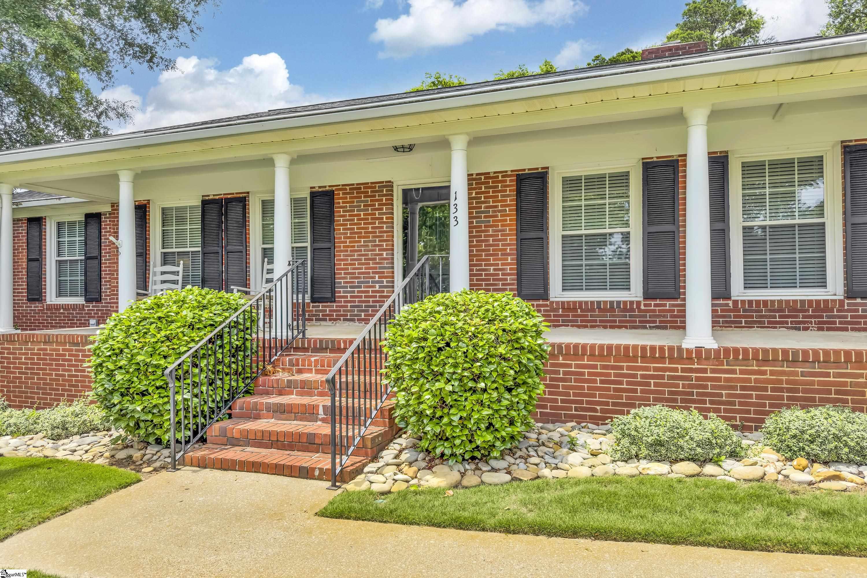 133 Brookbend Road Mauldin, SC 29662 - Photo 3 of 28