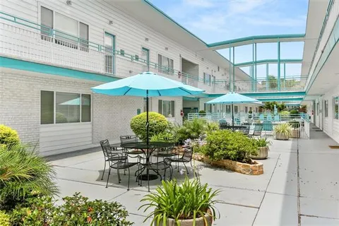$259,000 | 2833 St Charles Avenue, Unit 26, New Orleans, LA 70115
