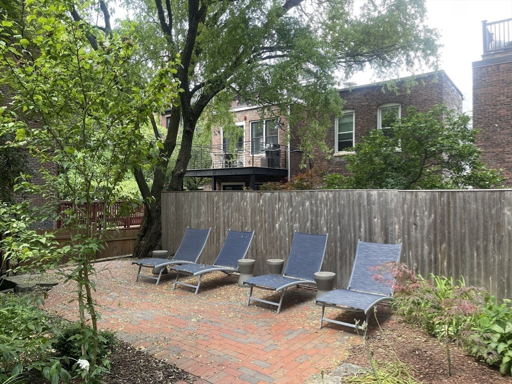 40 Grove Street, Unit 8 Boston, MA 02114 - Photo 17 of 18