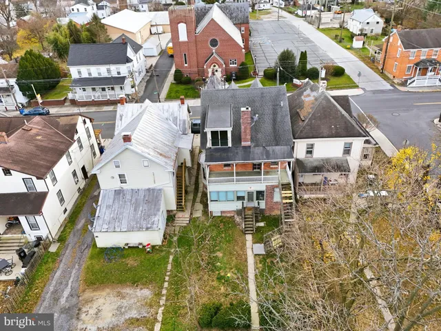 $399,900 | 106 East King Street, Littlestown, PA 17340