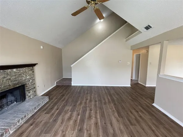 $1,995 | 430 Sims Drive, Cedar Hill, TX 75104