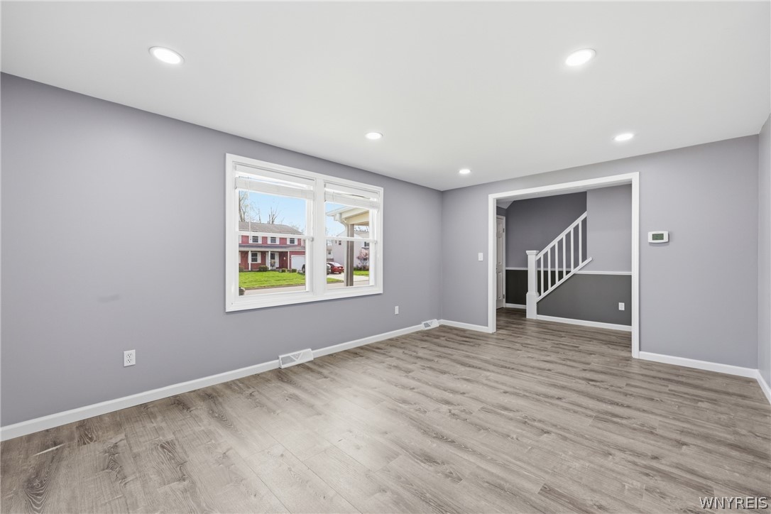 118 Treehaven Road West Seneca, NY 14224 - Photo 7 of 28 Formal Living Room