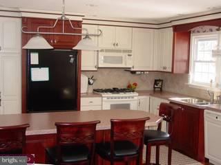 108 Forest Road Moorestown, NJ 08057 - Photo 6 of 6 Gallery Image 6