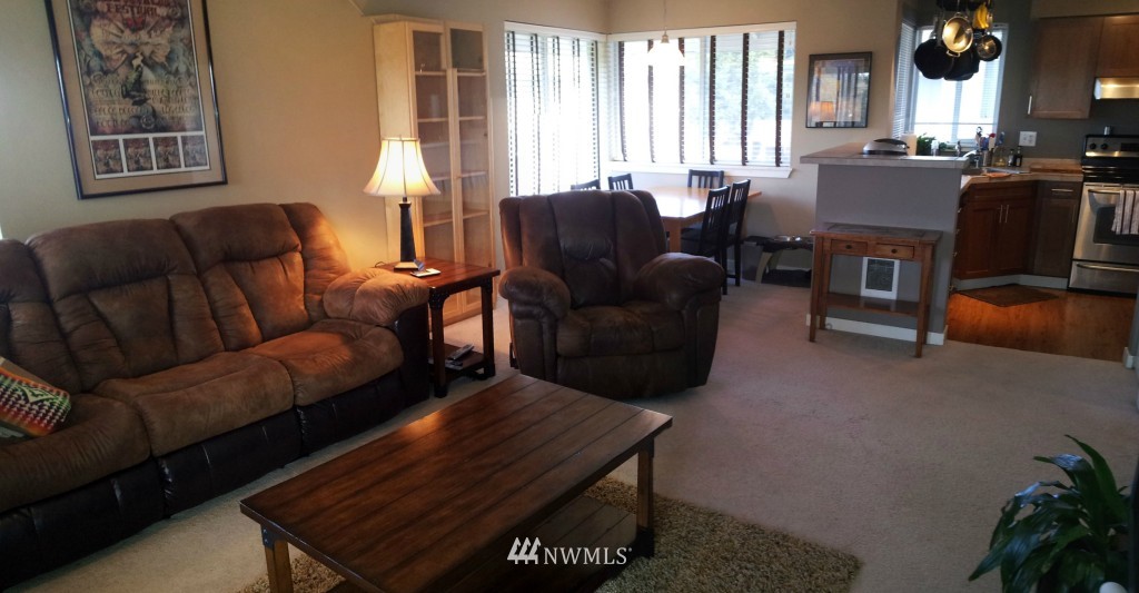 3906 243rd Place Southeast, Unit P303 Bothell, WA 98021 - Photo 4 of 15 Gallery Image 4