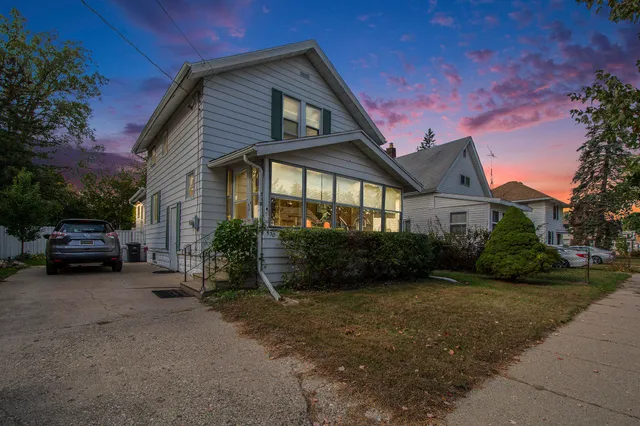 $140,000 | 530 North Pleasant Street, Jackson, MI 49202