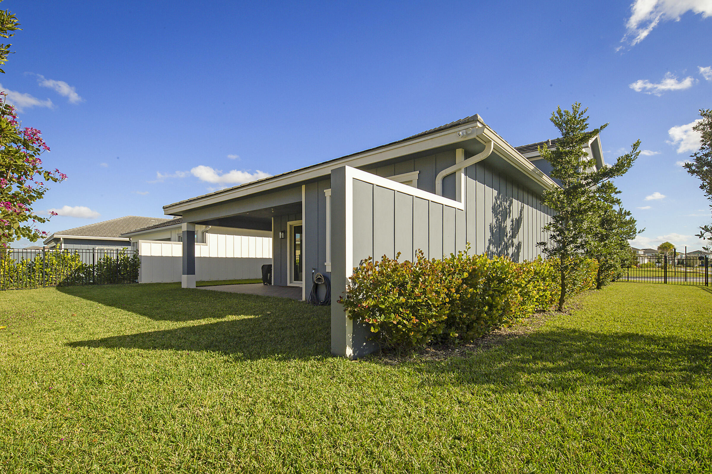 19199 Rolling Acrs Road Loxahatchee, FL 33470 - Photo 44 of 57 19199 Rolling Acres Rd-47