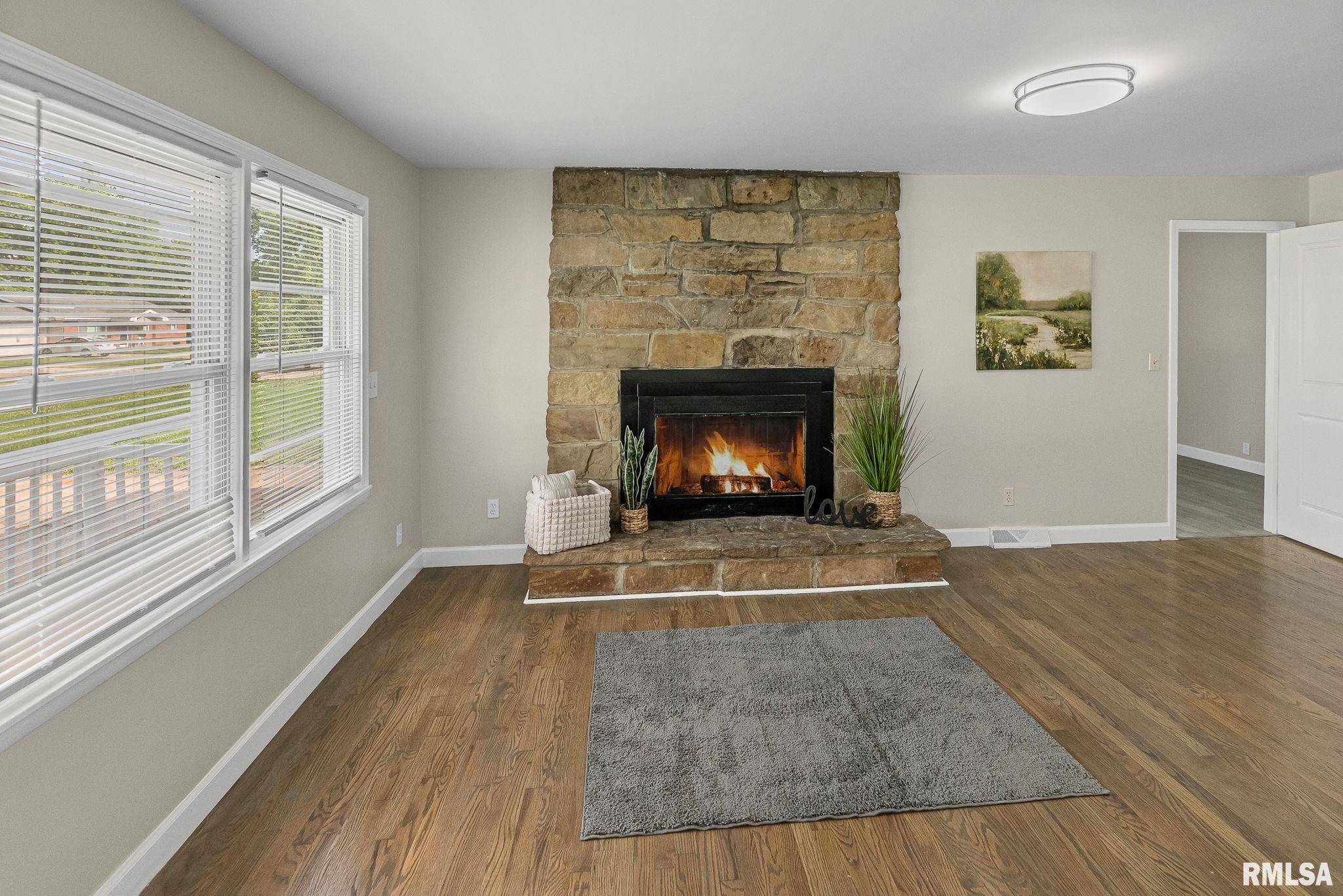 510 Westhaven Drive Centralia, IL 62801 - Photo 11 of 51